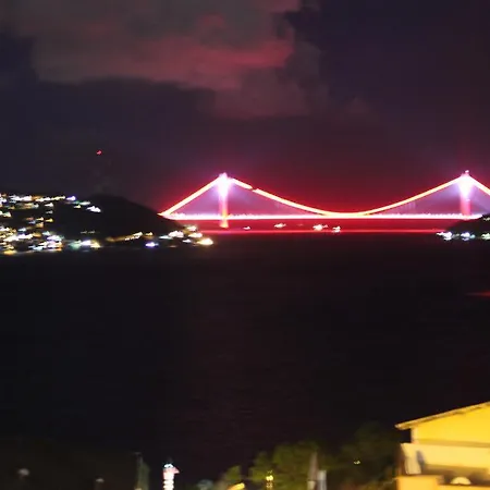 Bosphorus Apartment *